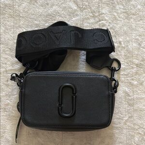 All black Marc Jacob’s bag!!